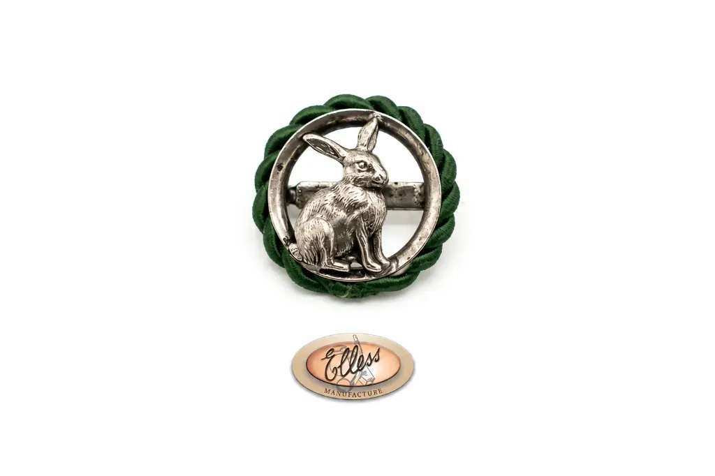 11115 - Broche - Présentation de lièvre